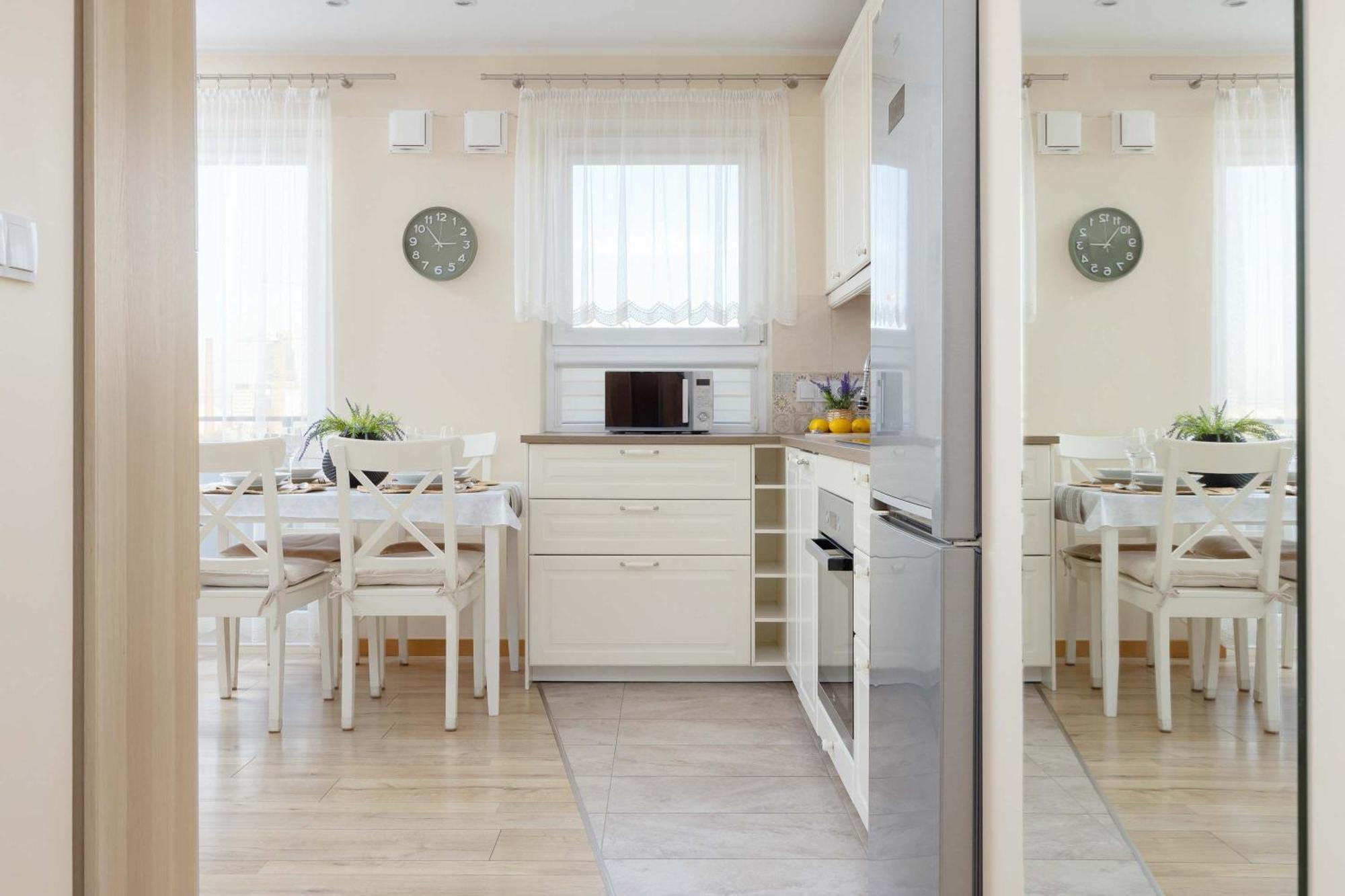 Sloneczny Z Pieknym Widokiem Klimatyzacja Renters