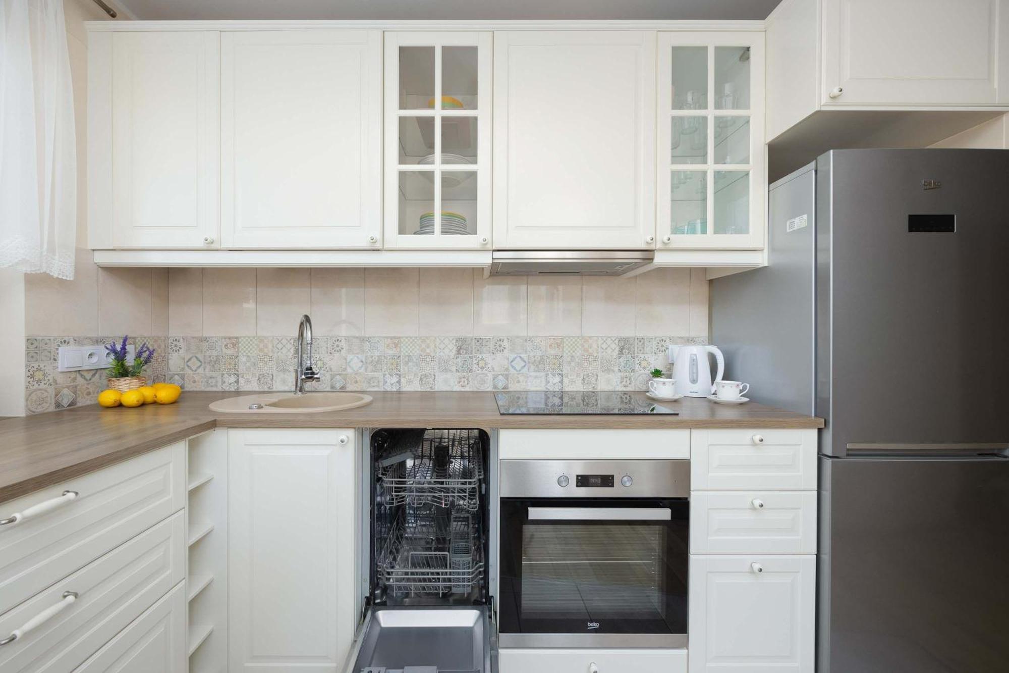 Sloneczny Z Pieknym Widokiem Klimatyzacja Renters Apartament