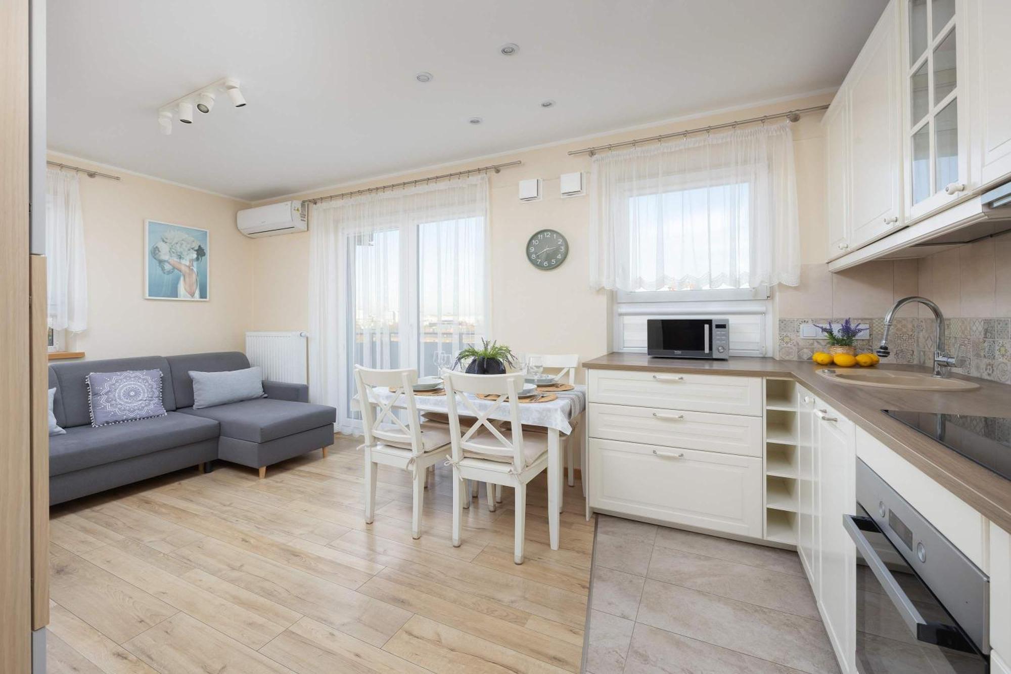 Sloneczny Z Pieknym Widokiem Klimatyzacja Renters