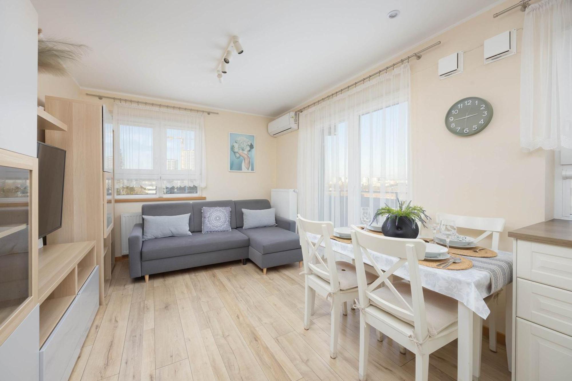 Sloneczny Z Pieknym Widokiem Klimatyzacja Renters Apartament *
